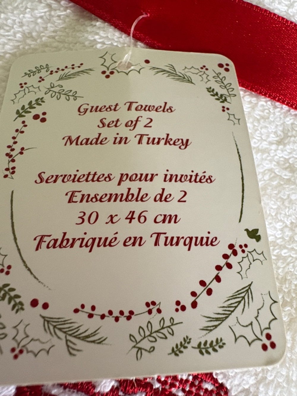 Holiday 'Tis the Season NWT Embroidered White Set of 2 Hand Towel/ Red Accent - Picture 6 of 6